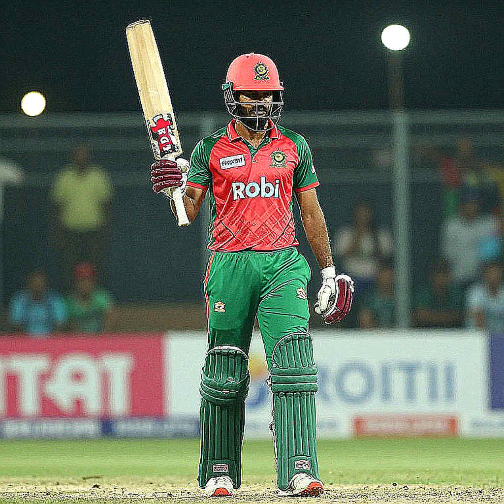 কেন্দ্রীয় চুক্তি ছেড়ে ক্যাজুয়াল পথ: মাইকেল ব্রেসওয়েল, বিগ ব্যাশ আর নিউজিল্যান্ডের নমনীয় দরজা