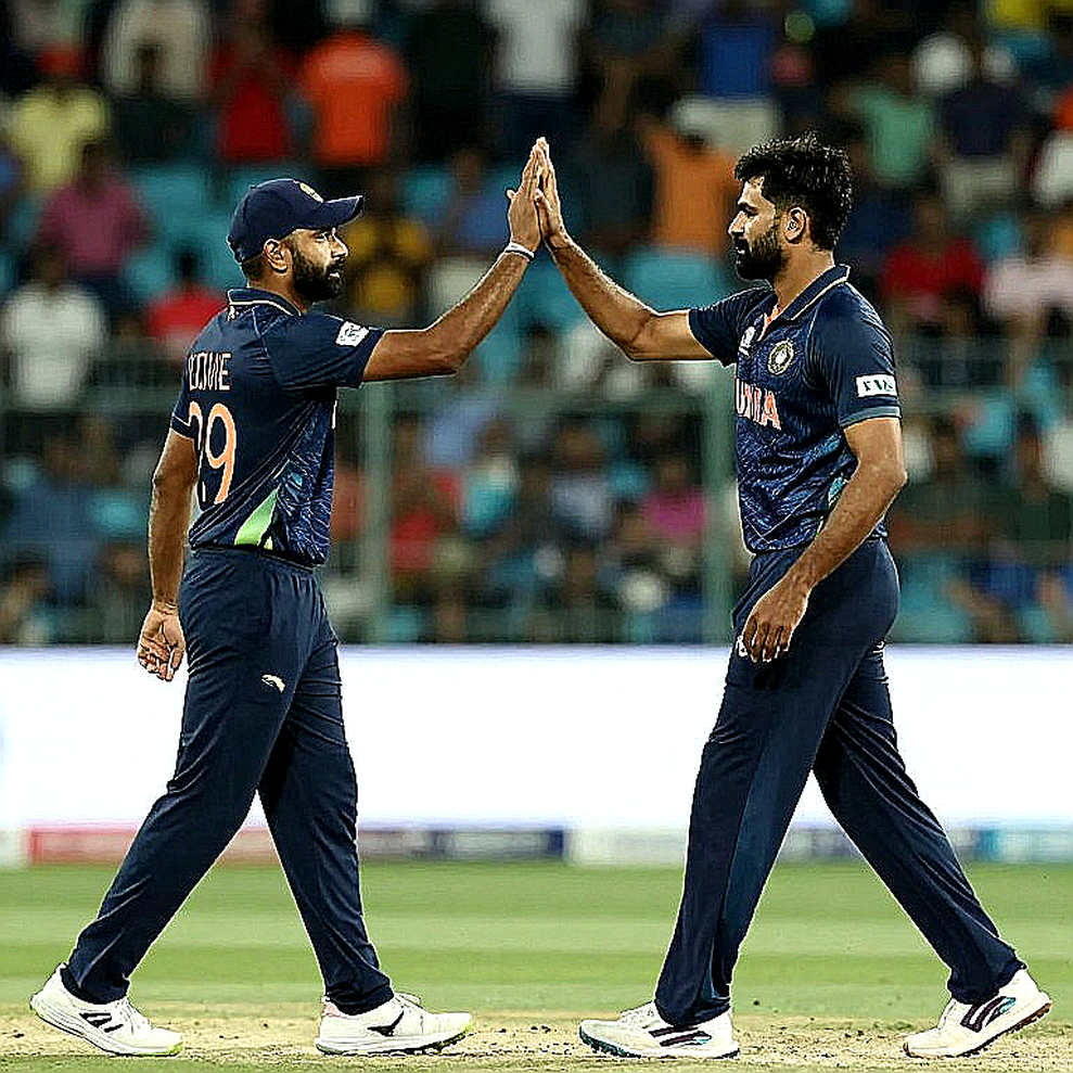 লাজপত নগরের চা-স্টল থেকে দুবাইয়ের পিচ: এশিয়া কাপের আগে বাংলাদেশ-ভারত ক্রিকেটের ভেতরের হিসাব