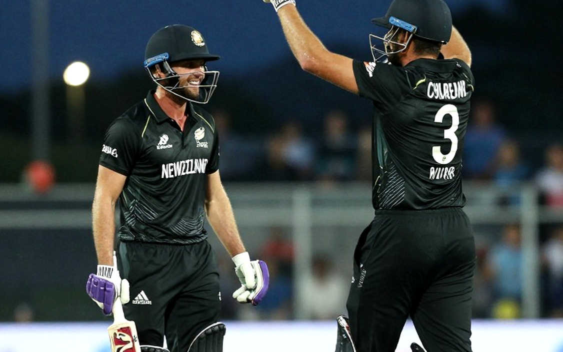 ষোড়শ ওভারের নীরব হিসাব: টি-টোয়েন্টির আসল যুদ্ধ মিডল ওভারে ষোড়শ ওভারের নীরব হিসাব: টি-টোয়েন্টির আসল যুদ্ধ মিডল ওভারে