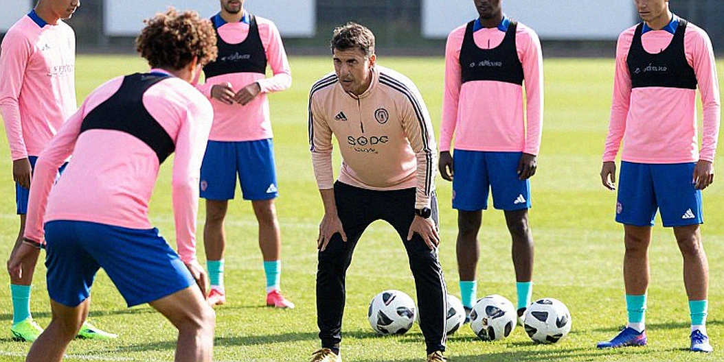 Raphinha Injury: Spanish Journalist's 'Conspiracy' Claim Against Ancelotti Sparks Debate Raphinha Injury: Spanish Journalist's 'Conspiracy' Claim Against Ancelotti Sparks Debate