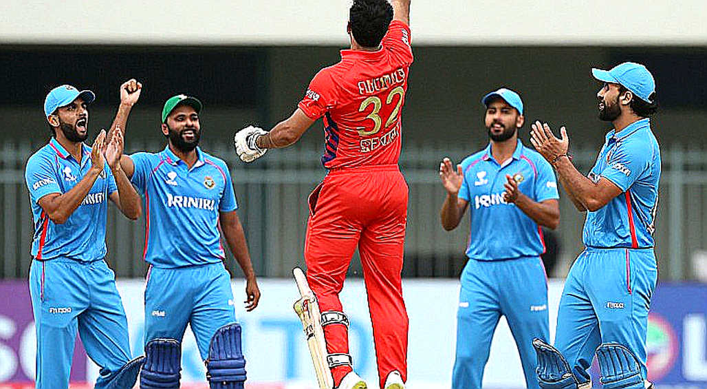 টি-টোয়েন্টি বিশ্বকাপ ২০২৬: ট্রফি উঠবে সেই দলের হাতে, যে দল গ্রুপ পর্বেই ষোলো জনকে খেলাবে
