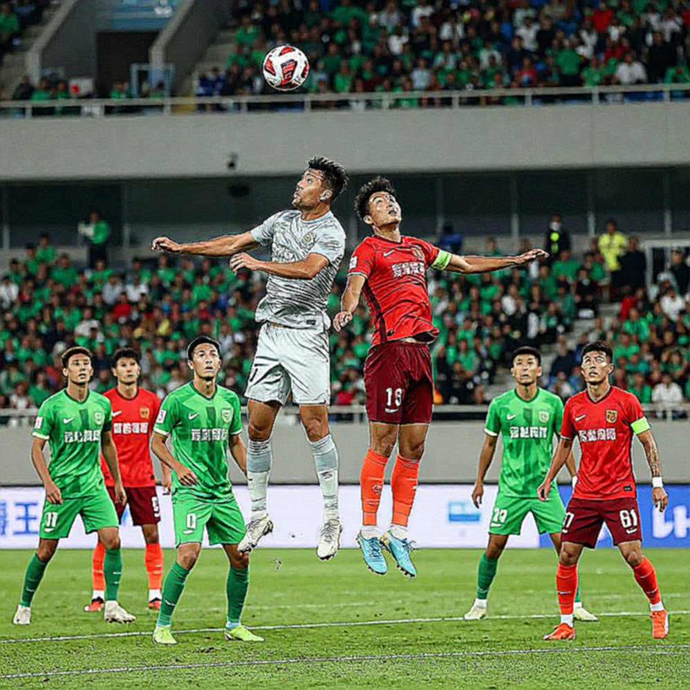 The Tactics of an Empty Template: When Football Analysis Learns to Read Its Own Silence