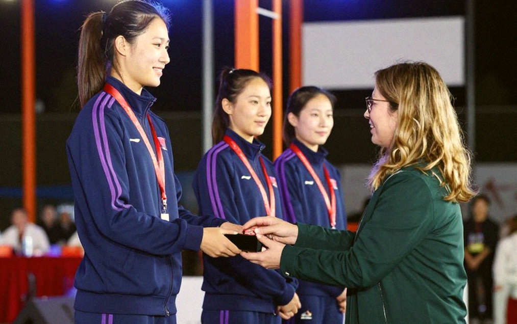 9.91 Seconds and One Missing Number: What Nagoya's Clock Tells Thailand, and What It Does Not Tell Bangladesh 9.91 Seconds and One Missing Number: What Nagoya's Clock Tells Thailand, and What It Does Not Tell Bangladesh