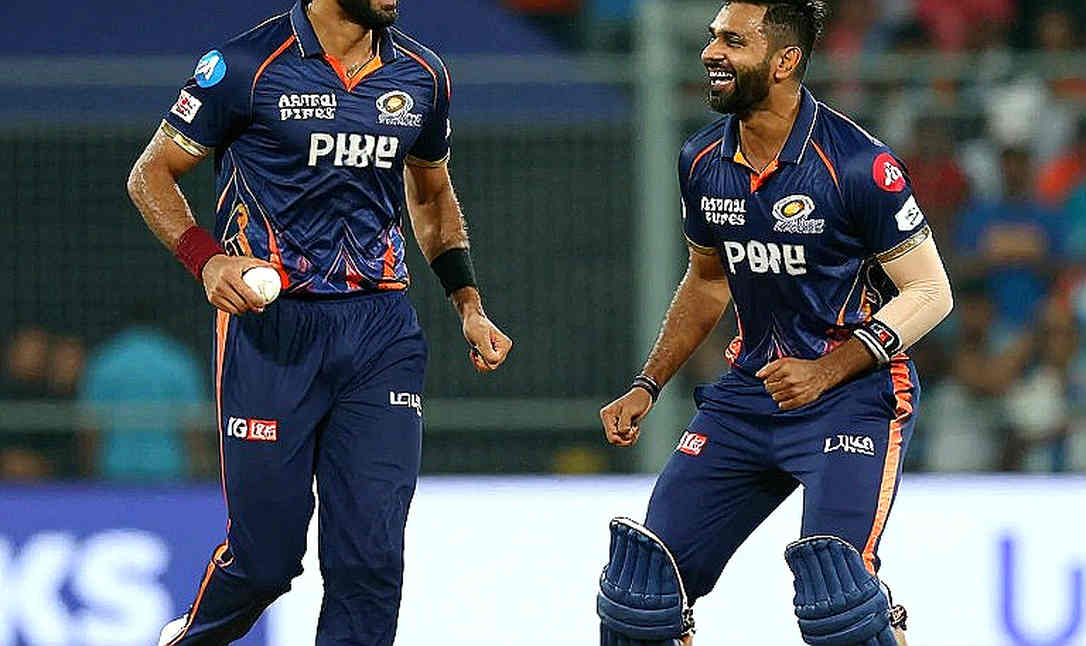 ডট বলের অদৃশ্য খাতা: টি-টোয়েন্টির পাওয়ারপ্লে গর্ব আর পেসারদের ওয়ার্কলোড লেজার ডট বলের অদৃশ্য খাতা: টি-টোয়েন্টির পাওয়ারপ্লে গর্ব আর পেসারদের ওয়ার্কলোড লেজার